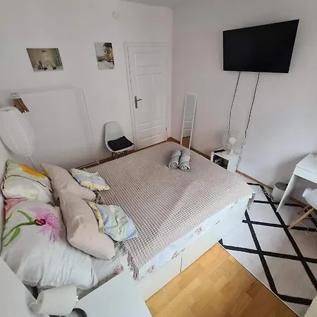 Francuska Appartamento Varsavia